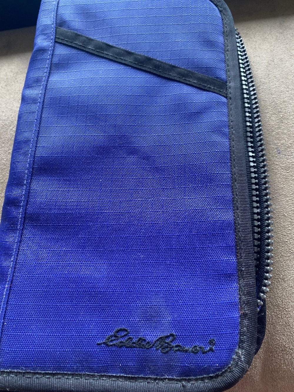 Eddie Bauer Card Holder - New without Tag